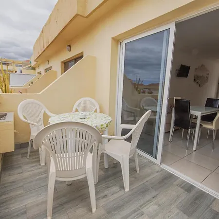 Mareverde Poolview O006 Apartment *